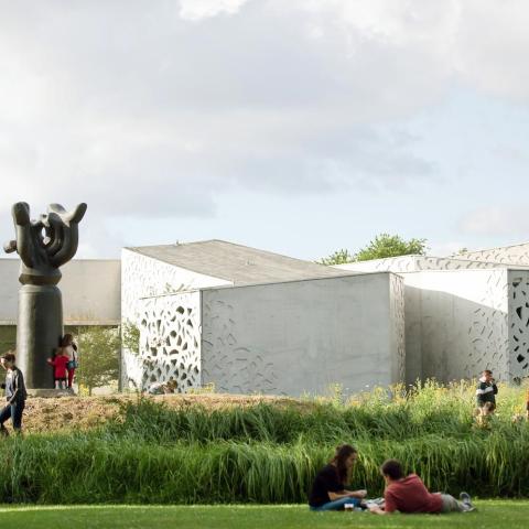 Lille Metropole’s Modern Art museum (LaM) celebrates its 40th anniversary and you are all invited !