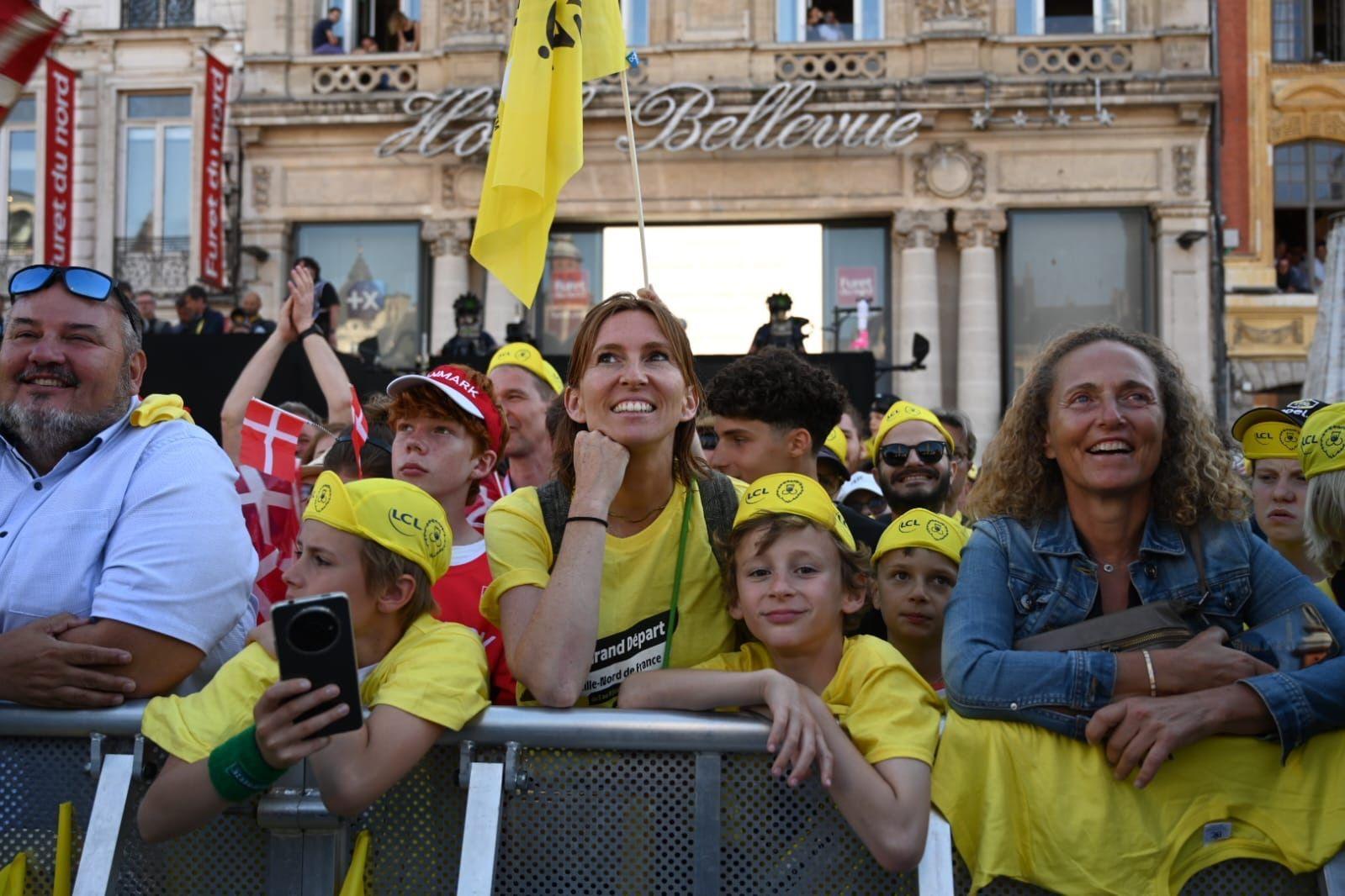 Local fans